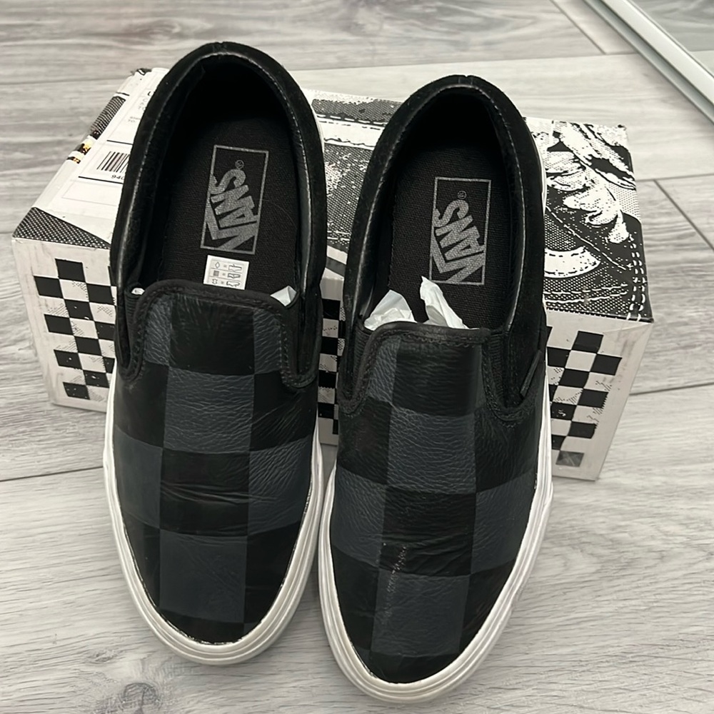 VANS SLIP-ONs - Black / Gray checkered Leather size 6.5 men’s / 8 woman’s